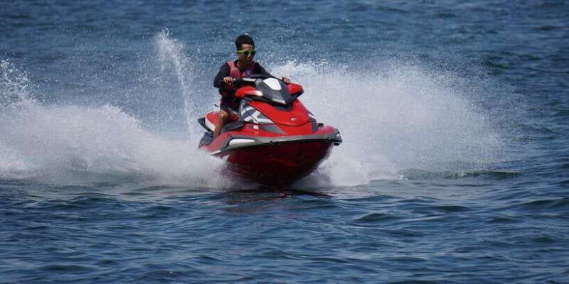 jet-ski-and-sea-walker