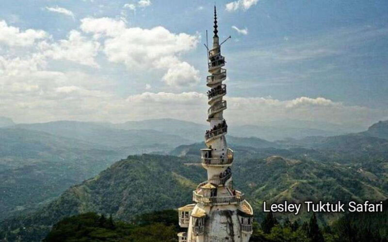 kandy-to-ambuluwawa-tower-day-tour-by-tuktuk