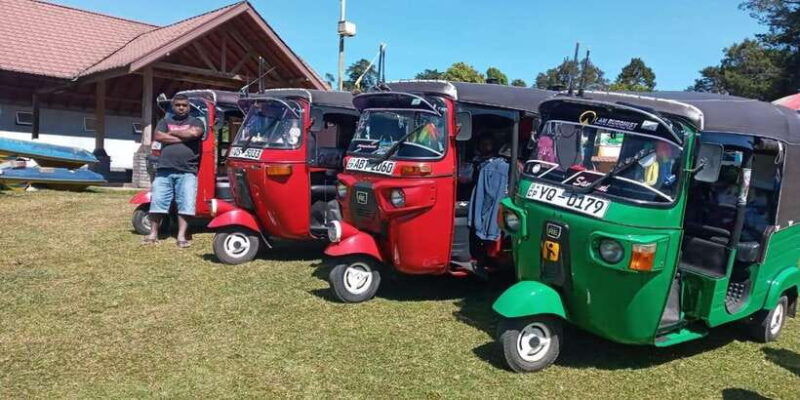 kandy-to-nuwaraeliya-day-tour-by-tuk-tuk