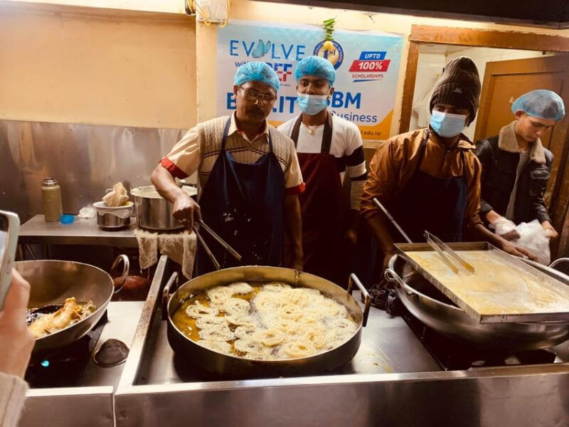 kathmandu-food-crawl-market-tour