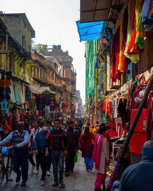 kathmandu-old-city-tour-asan-bazaar-evening-walking-tour