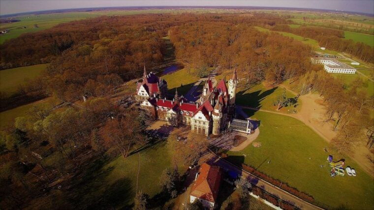 katowice-castle-in-moszna-and-plawniowice-palace-private