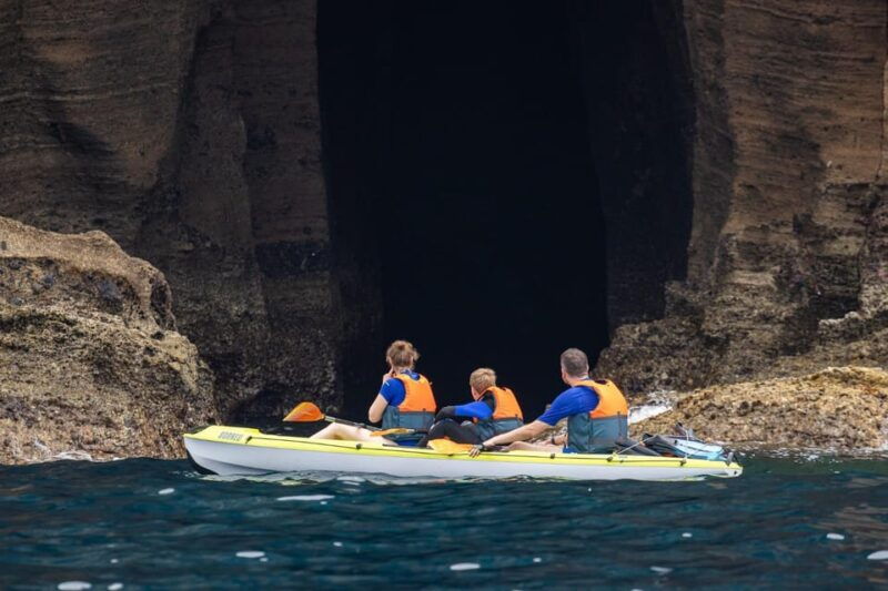 kayak-guided-tour-vila-franca-do-campo-islet