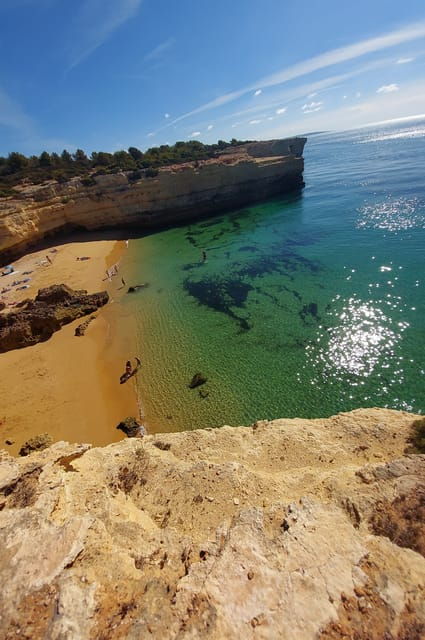 kayak-tour-unexplored-caves-benagil-cave