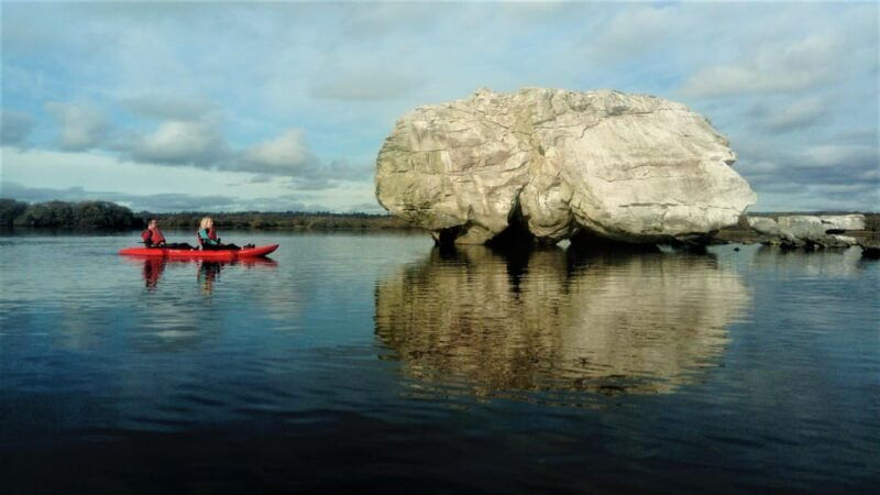 kayaking-to-innisfallen-island-killarney-guided