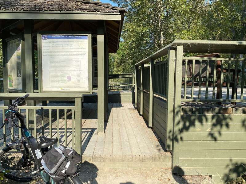kelowna-mission-creek-salmon-run-audio-tour-by-e-bike