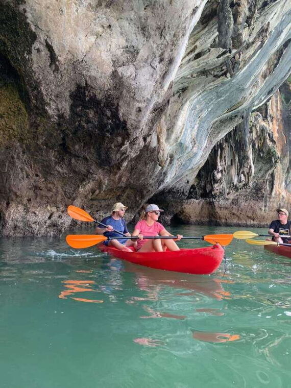 ko-lanta-half-day-kayaking-talabeng-sea-cave-mangrove