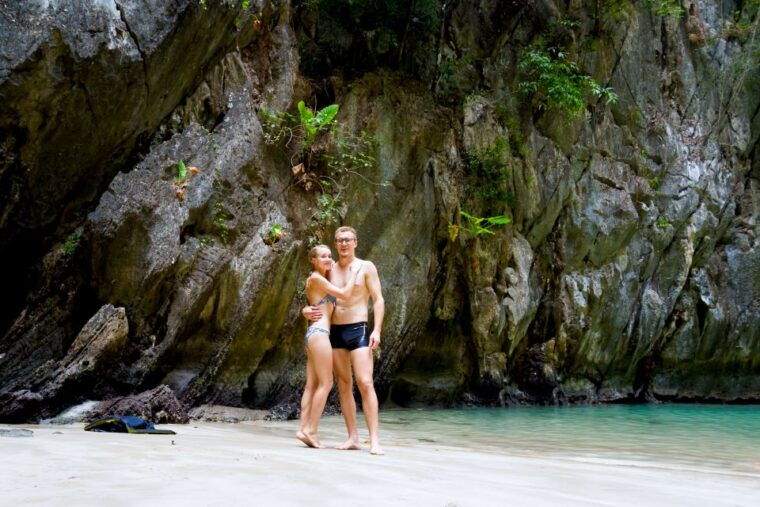 koh-lanta-emerald-cave-4-islands-snorkel-tour-by-longtail