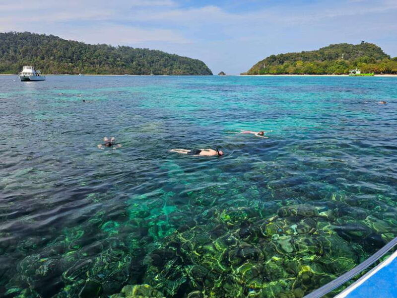 koh-lanta-koh-rok-and-koh-haa-snorkeling-adventure