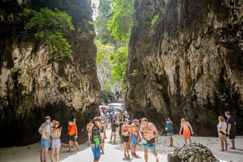 koh-phi-phi-one-day-tour-by-longtail-boat-with-sunset