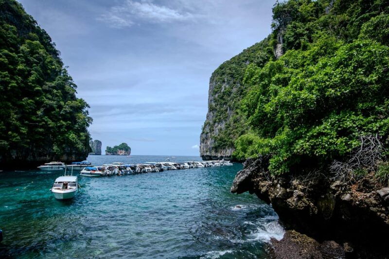 koh-phi-phi-private-longtail-boat-to-maya-bay