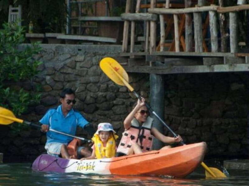 krabi-early-bird-kayak-at-ao-thalane-group-of-10-max
