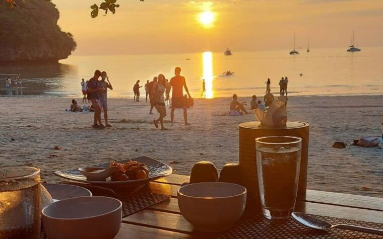 krabi-seven-islands-snorkel-cruise-with-dinner