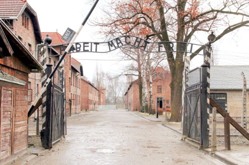 krakow-auschwitz-birkenau-and-salt-mine-guided-tour
