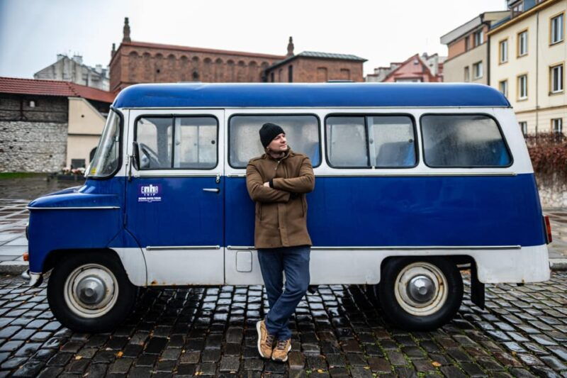 krakow-highlights-tour-in-classic-car-with-pro-photo-session