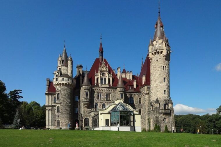 krakow-to-moszna-castle-and-plawniowice-guided-tour-by-car
