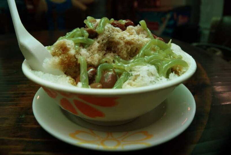 kuala-lumpur-evening-food-tour-by-bike