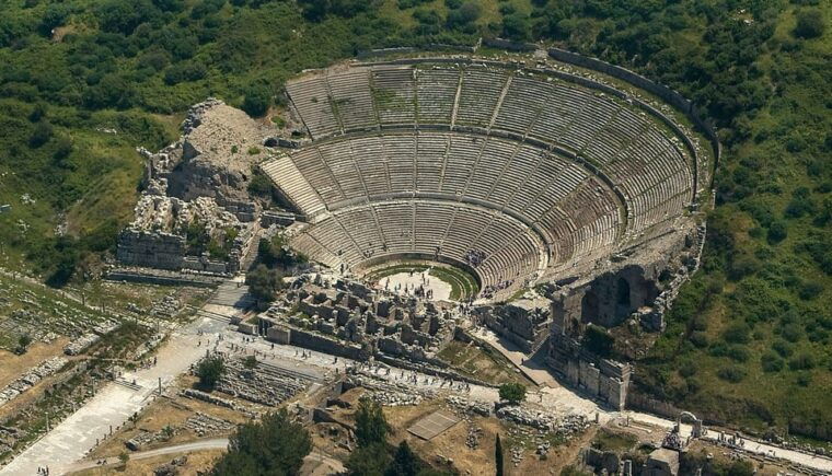 kusadasi-ephesus-house-of-virgin-mary-and-temple-tour