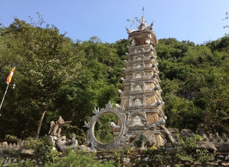 lady-buddha-monkey-mountain-am-phu-cave-morning-group-tour