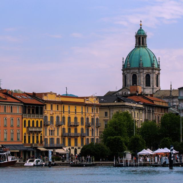 lake-como-villa-carlotta-and-villa-melzi-with-ferries