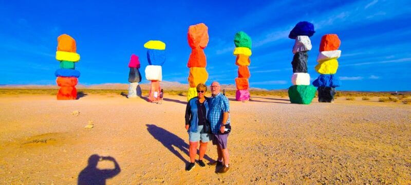 las-vegas-mojave-desert-7-magic-mountains-vegas-sign-tour