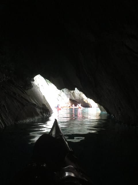 lefkada-blue-cave-kayak-tour-with-a-taste-of-greece