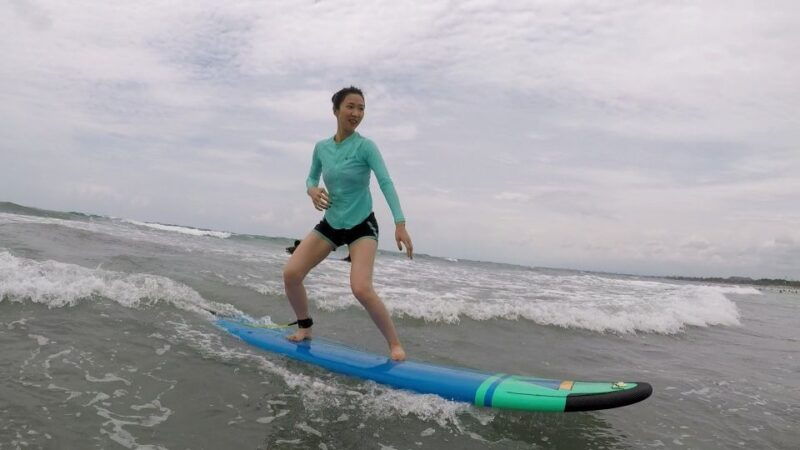legian-beach-bali-beginner-or-intermediate-surf-lessons