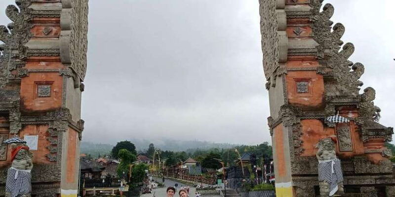 lempuyang-gate-heaven-best-famous-spots-for-instagramable