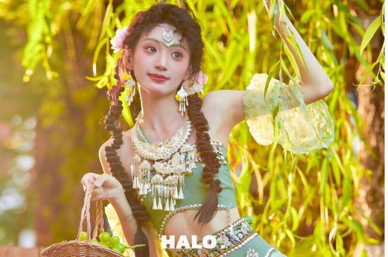 lijiang-ethnic-costume-photoshoot-with-hotel-transfers