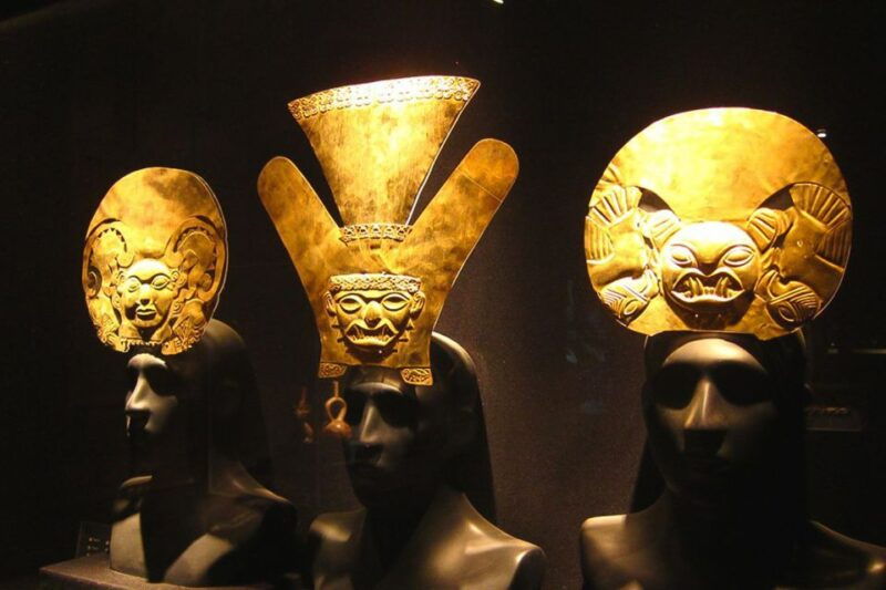 lima-larco-museum-city-tour-with-catacombs-guided-visit
