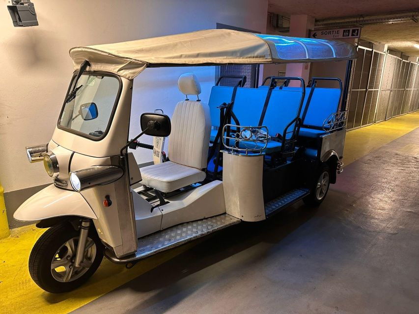 lisbon-private-historic-tour-by-eco-tuktuk