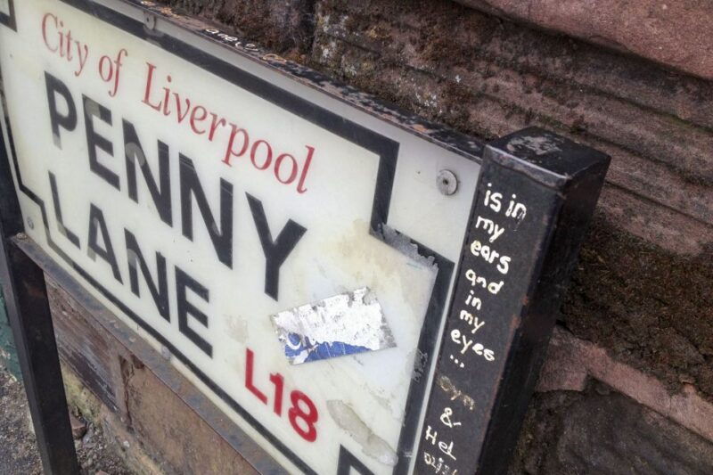 liverpool-private-3-hour-beatles-classic-tour-by-taxi