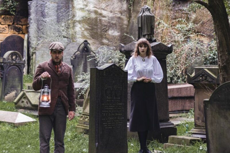 liverpool-st-james-cemetery-historical-ghost-tour