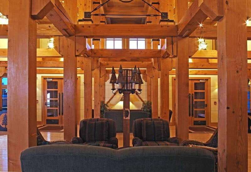 lodging-at-old-faithful-yellowstonegrand-teton-5-day-tour-2