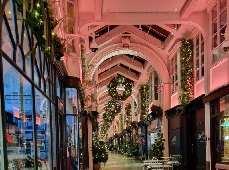 london-christmas-lights-guided-walking-tour-3