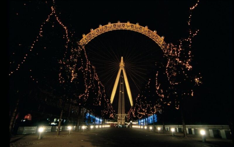 london-christmas-lights-nighttime-bus-tour-with-live-guide