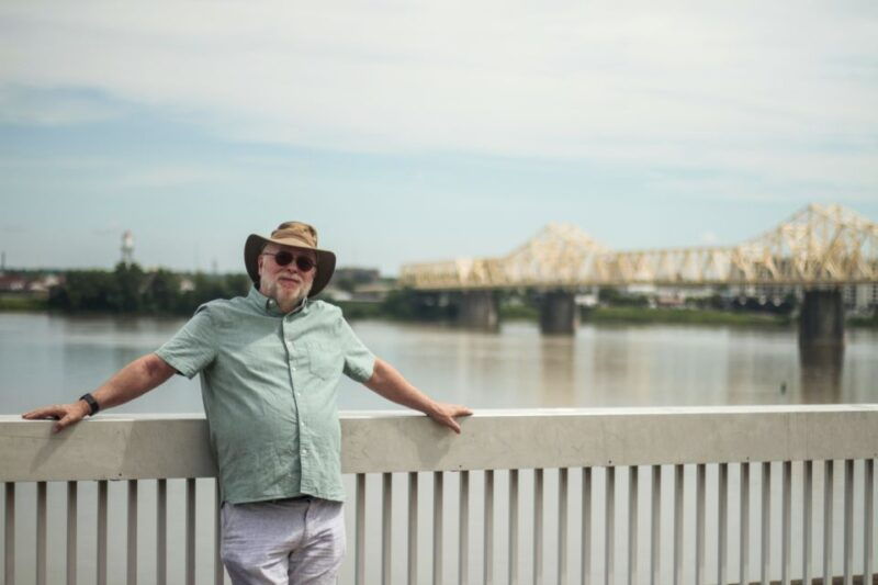 louisville-photoshoot-walking-tour-with-pictures