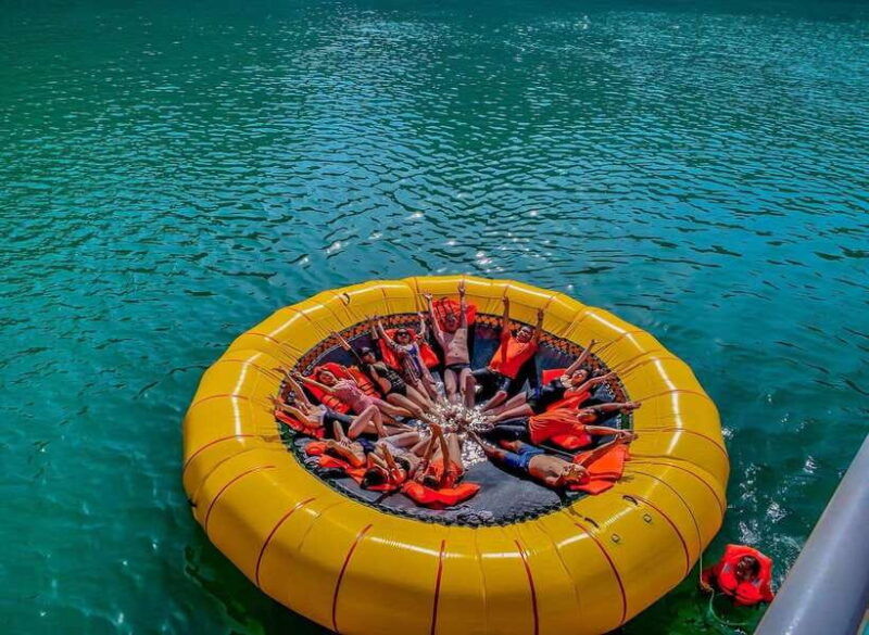 luxury-halong-lan-ha-bay-1-day-catamaran-cruise-from-hanoi