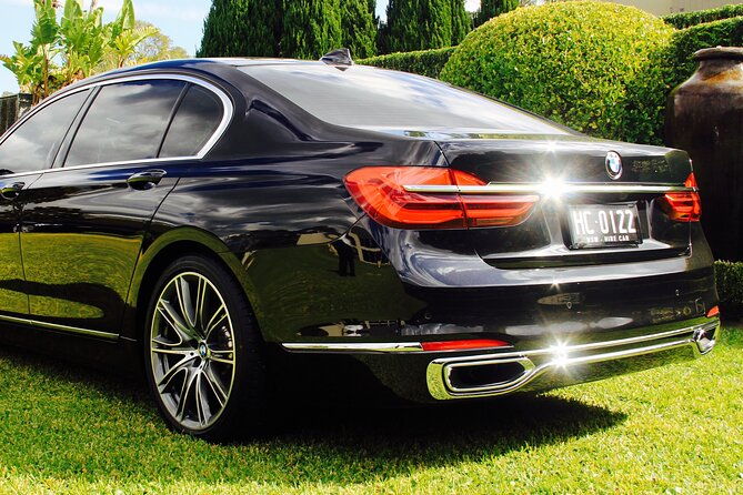 Luxury Sydney Airport Arrival Transfer - Sedan/SUV - The Sum Up