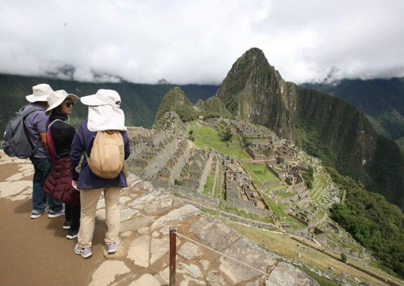 machu-picchu-tour-by-train-full-day-culture-1-day