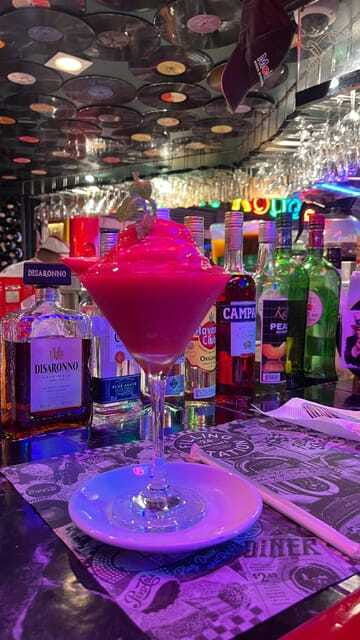makati-guided-go-go-bar-hopping-tour-with-welcome-drink