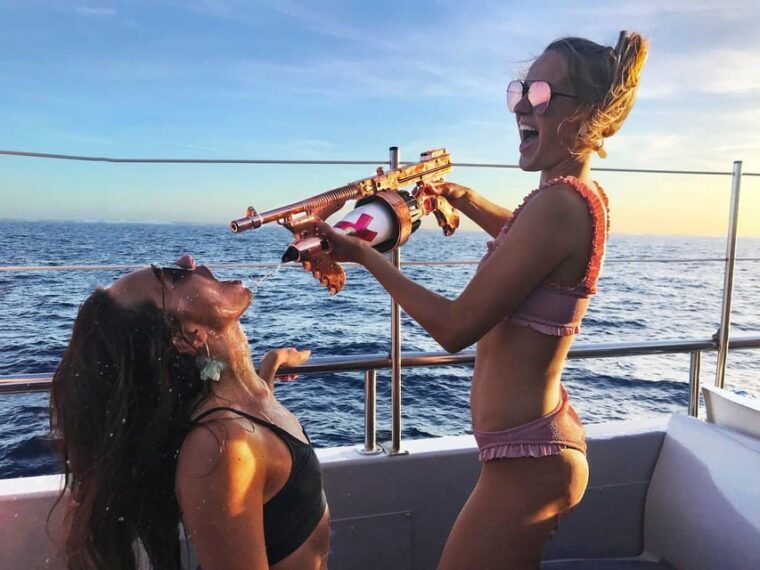 malta-boat-party-watersport-comino-openbar-all-included