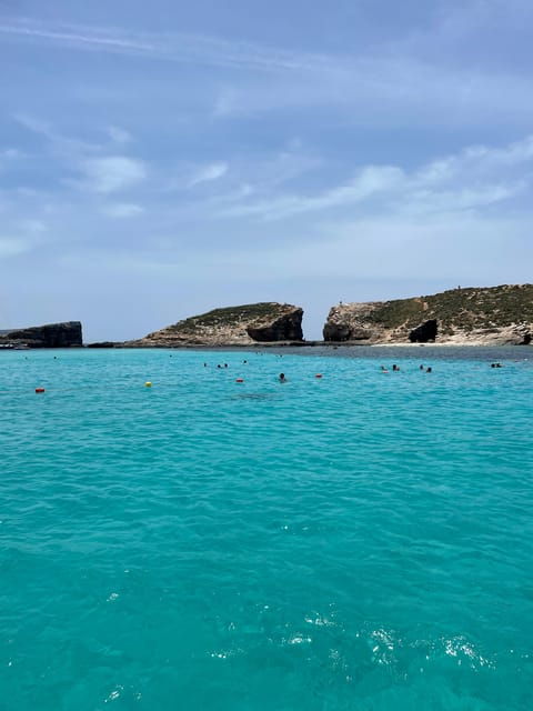 malta-gozocominocrystal-bluelagooncaves-private-boat-trip