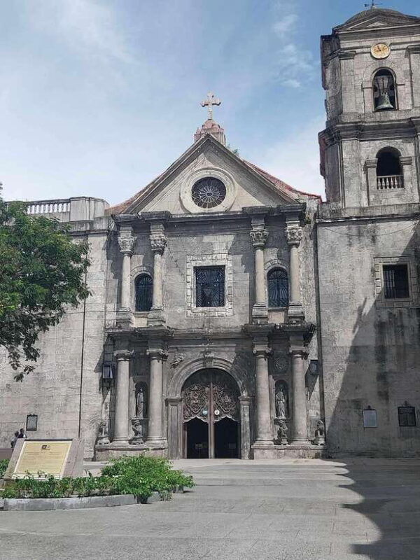 manila-intramuros-and-chinatown-food-tour-with-food-samples