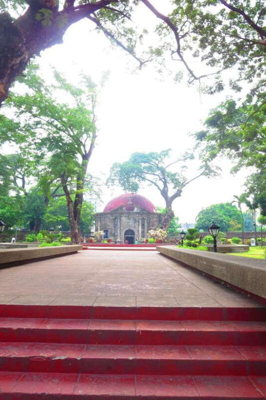 manila-tagaytay-a-day-of-natural-wonders-and-culture