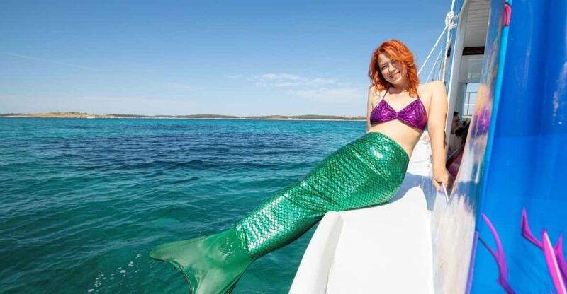 medulin-glass-boat-tour-experience-to-kamenjak-with-mermaid-2