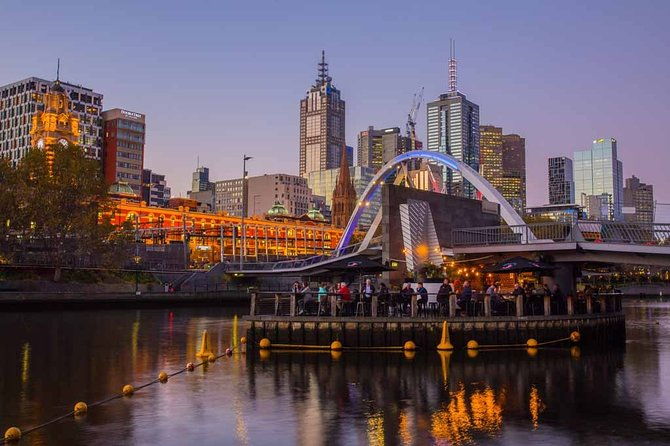 Melbourne Private Transfer to Melbourne Airport MEL in Luxury Car - Frequently Asked Questions