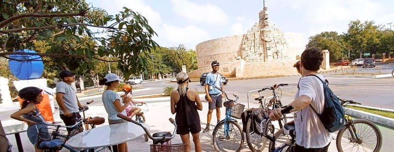 merida-montejo-boulevard-and-historic-center-bike-tour
