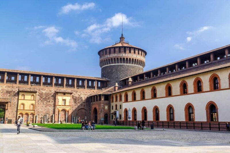 milan-walking-tour-with-hidden-gems-duomo-and-last-supper