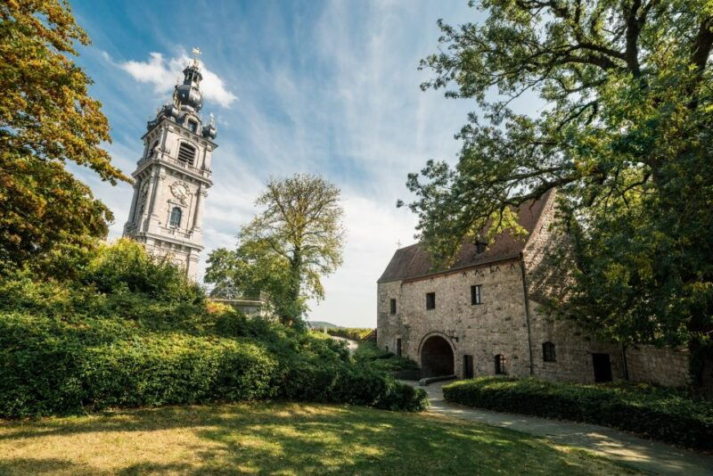 mons-the-belfry